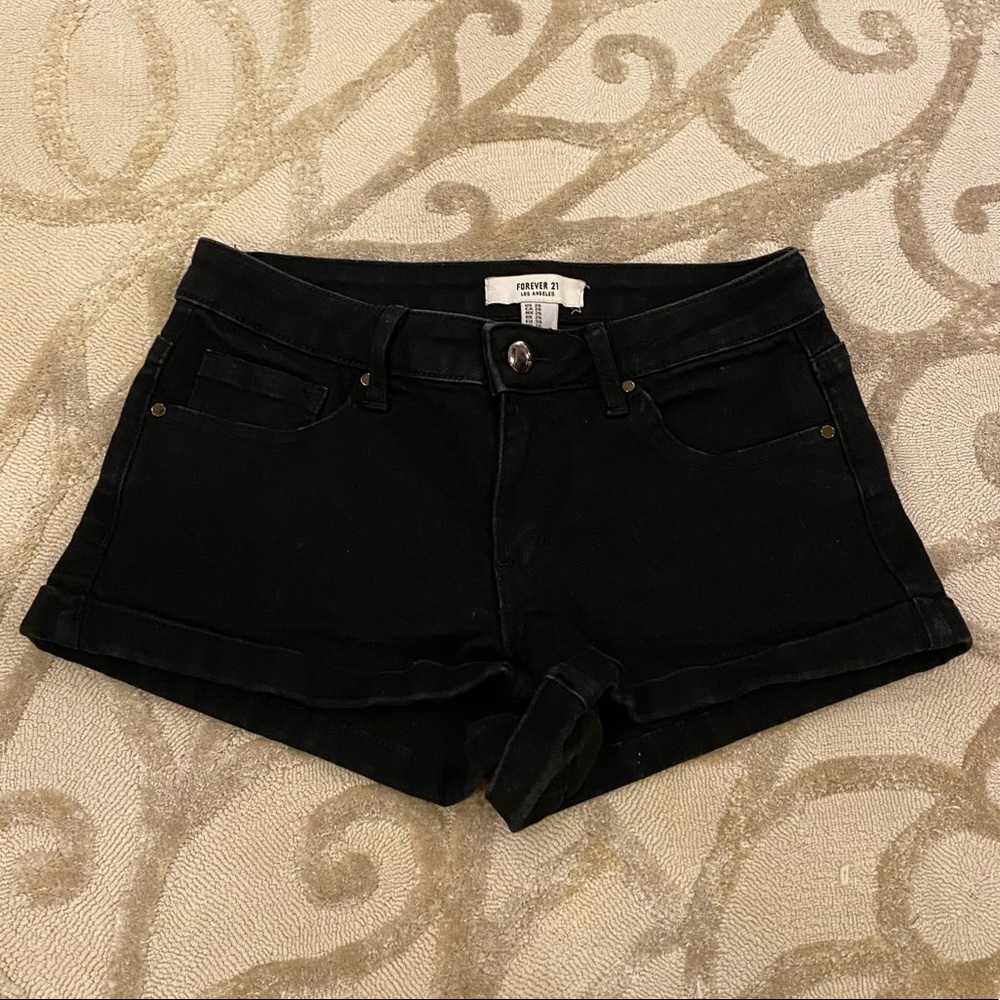 💙Forever 21 black Jean shorts💙